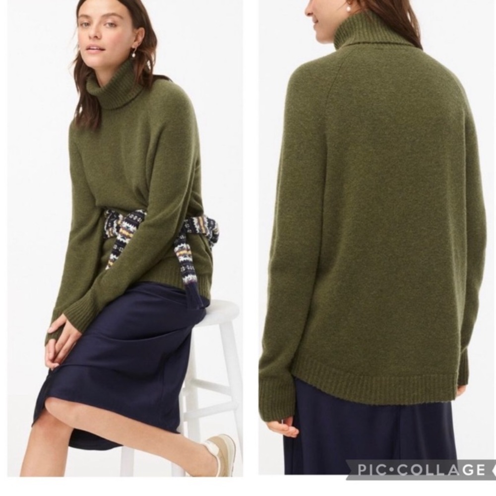 J CREW | Green Wool Turtleneck